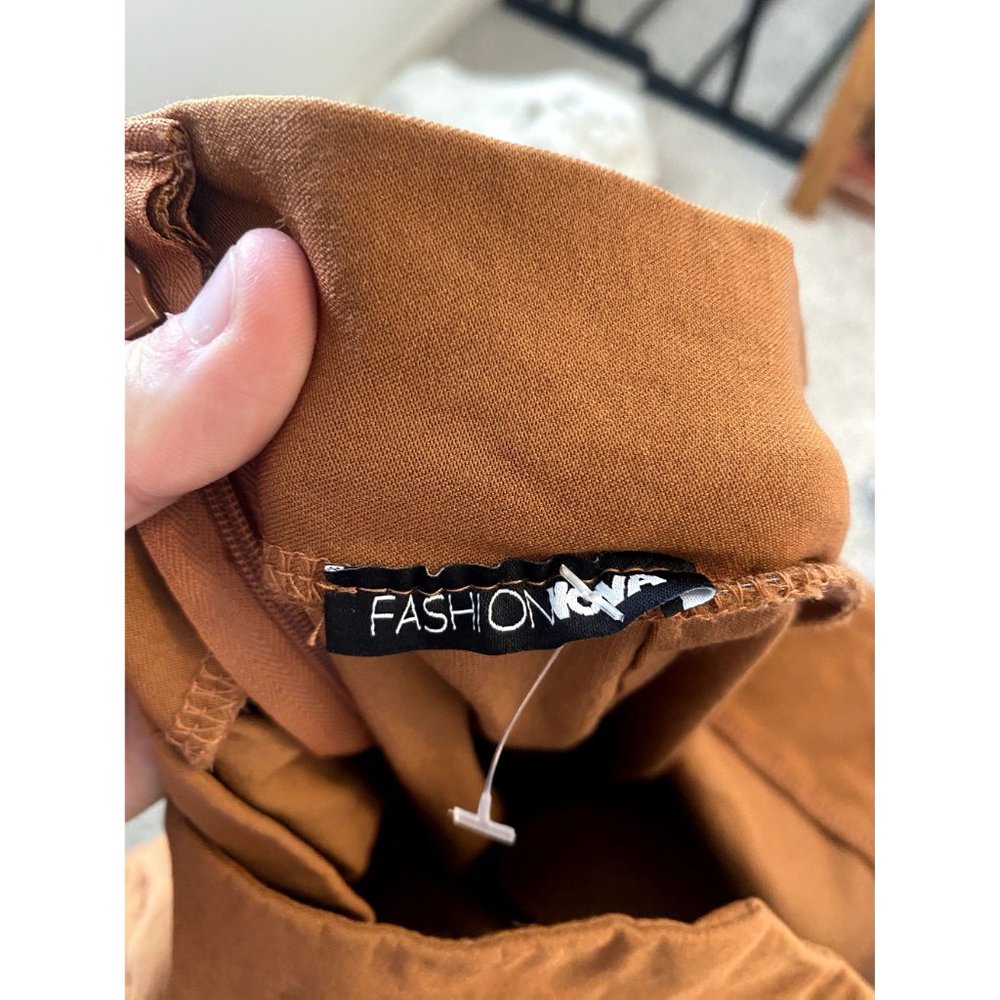 🍂 3/$15 - FashionNova Orange Brown Paperbag Waist Skinny Leg Trouser Pants - Picture 5 of 6
